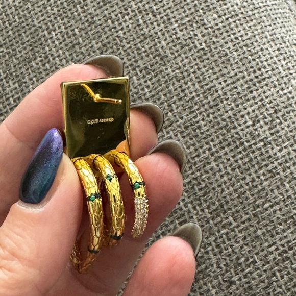 925 sterling silver single earring with Swarovski crystals - Picture 7 of 12